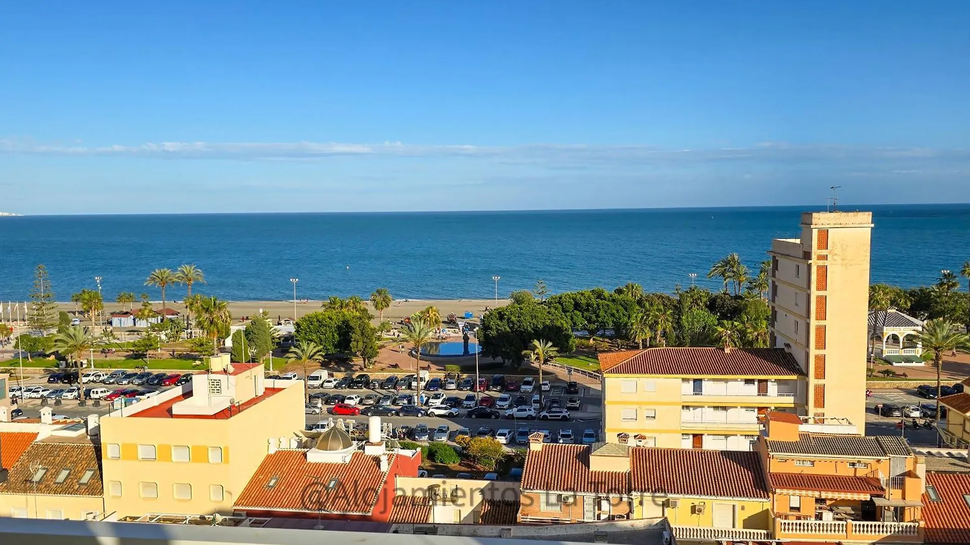 Luxury House Relax - Alojamientos La Torre Torre Del Mar Apartment